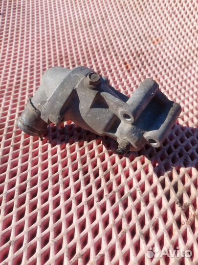 Термостат Mitsubishi Carisma