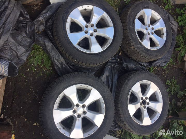 Nokian Tyres Hakkapeliitta 1 225/60 R17