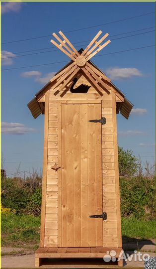 Дачный туалет с установкой KEY675