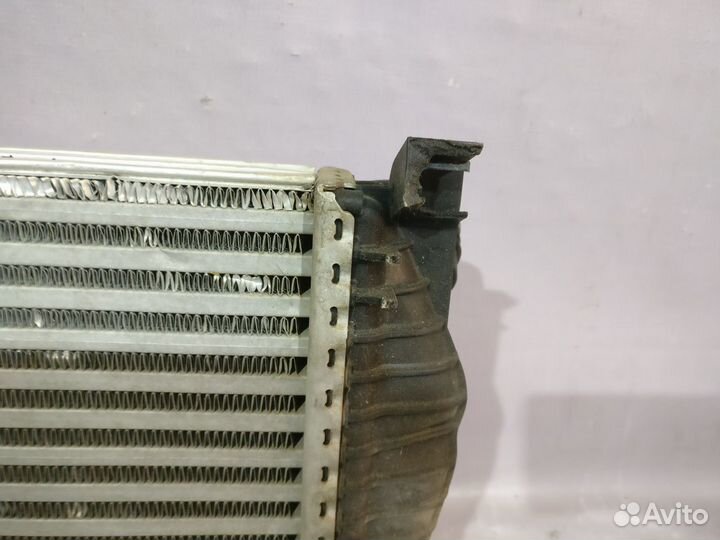 Фольцваген Туарег 2002- Радиатор интеркулера 6373