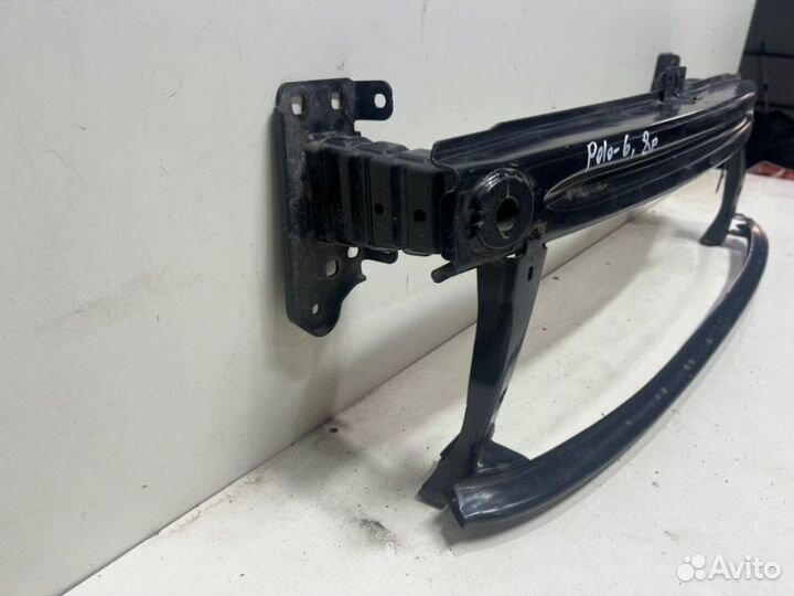 Усилитель бампера передний Volkswagen Polo 6 2020