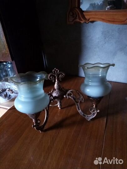 Люстра потолочная и бра