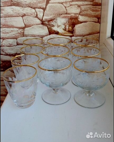 Набор хрустальных рюмок