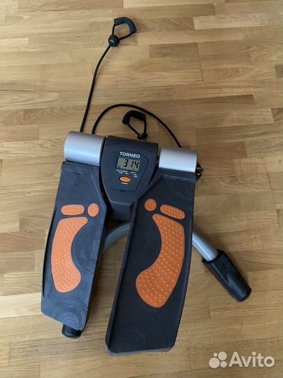 Тренажер Поворотный мини-степпер Torneo Twister