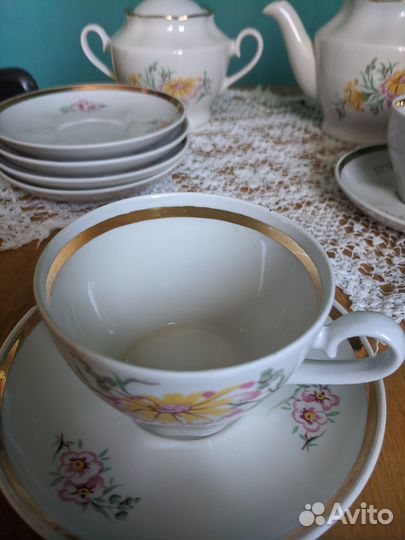 Часть от чайно кофейного сервиза Рига