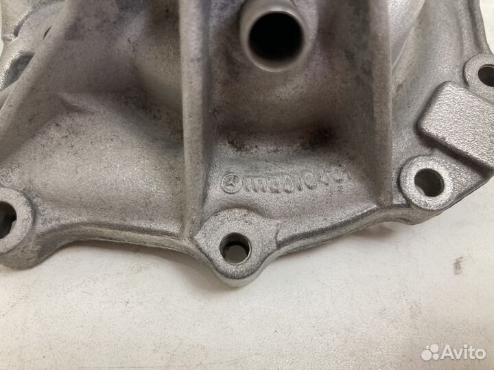 Помпа (насос водяной) Мерседес m111 1112010401