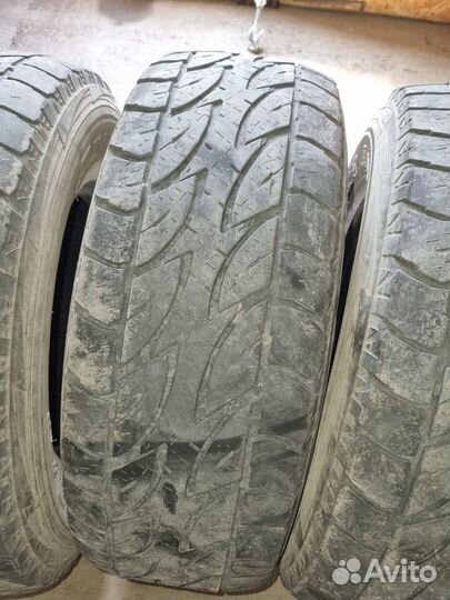 Bridgestone Dueler A/T 275/70 R16 114