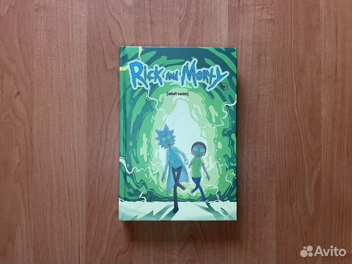 Книги и комиксы