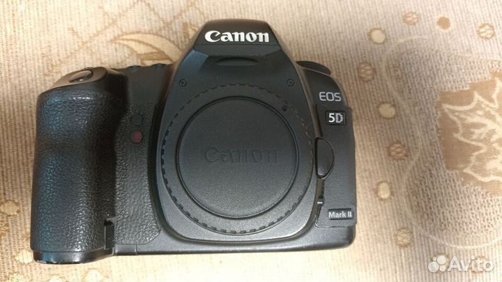 Canon 5D mark ii body