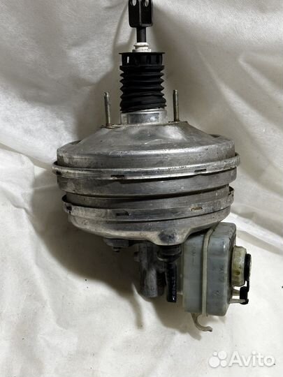 Вакуумный усилитель тормозов + гтц BMW E60