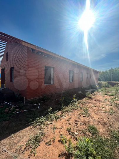 Дом 160 м² на участке 8 сот.