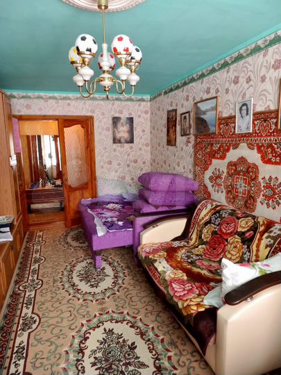 2-к. квартира, 57 м², 1/9 эт.