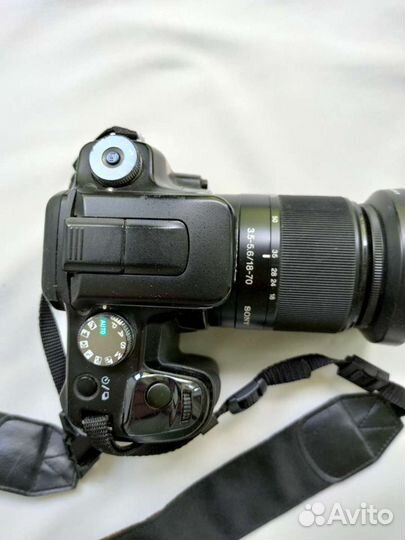 Зеркальный фотоаппарат Sony Alpha 100 kit