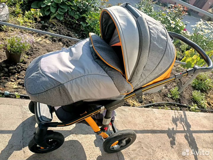 Коляска 3 в 1