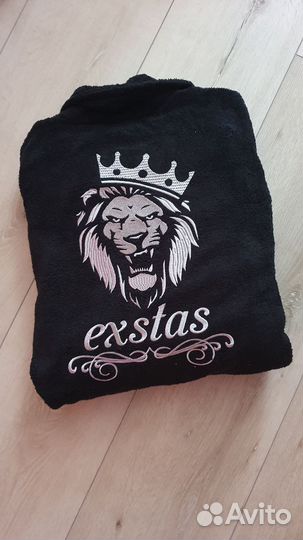 Махровый (велюровый)халат с именной вышивкой