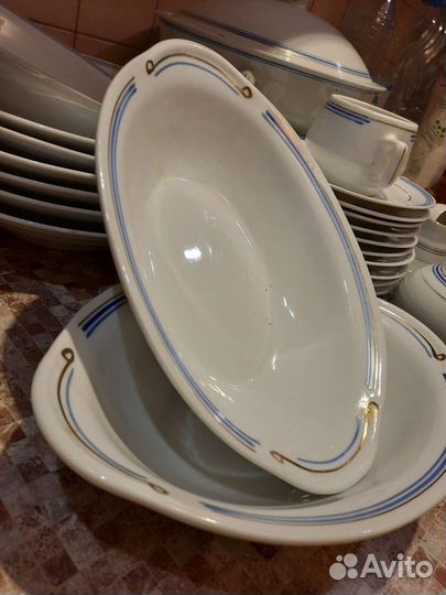 Столовый сервиз пр-во Корея