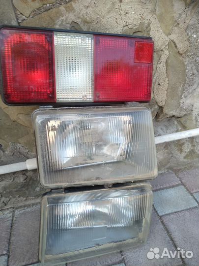 Фары волга 3102