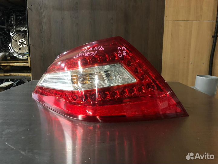 Фонарь задний левый Nissan Teana J32