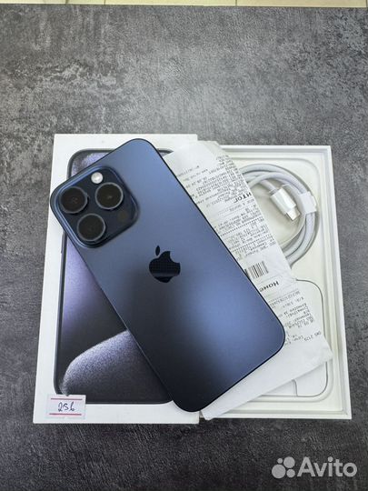 iPhone 15 Pro, 256 ГБ