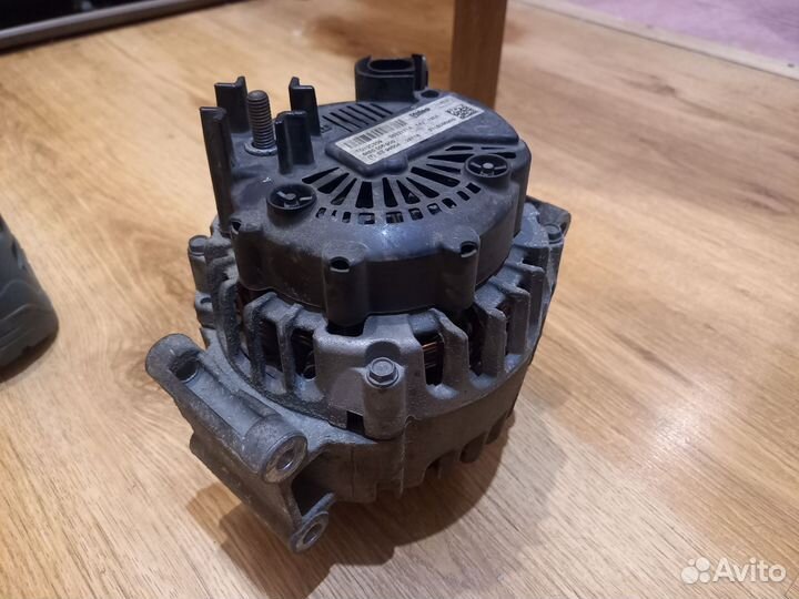 Генератор Valeo LADA Vesta 1.8 8540008451