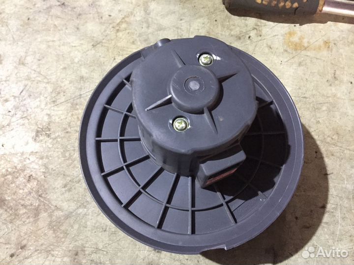 Мотор печки дэу Матиз.daewoo matiz