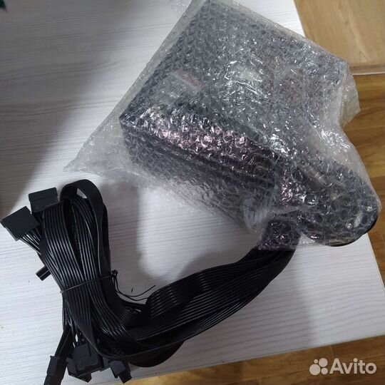 Новый блок питания Cougar xtc 750w