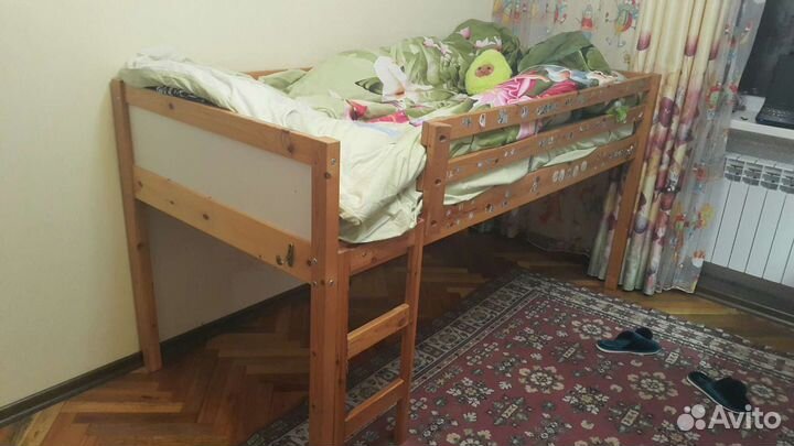 Кровать чердак