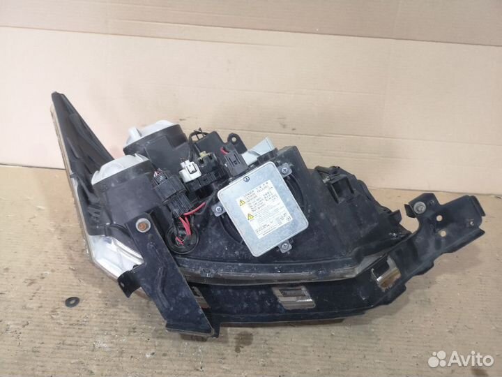 Фары Mitsubishi Delica D5 CV5W