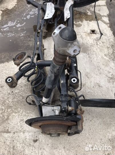 Volkswagen passat b 7 стойка амортизатора