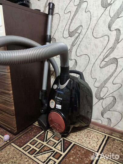 Пылесос Bosch