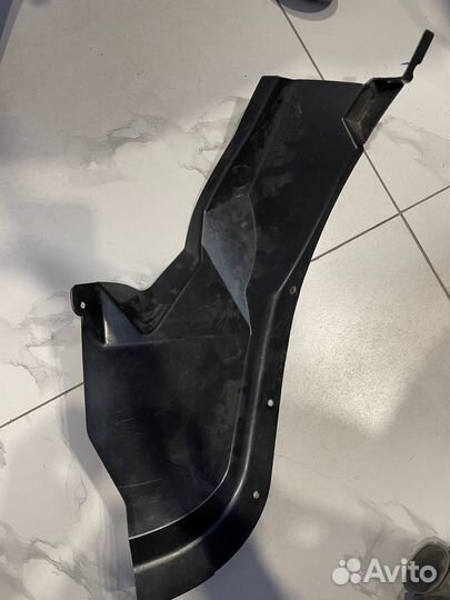 Подкрылок задний левый Lacetti