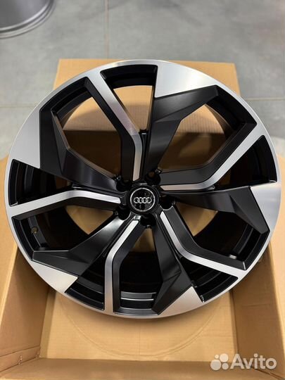 Новые диски R22 на Audi Q8