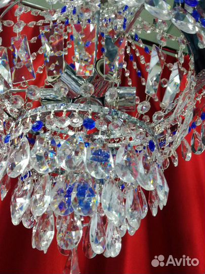 Люстра хрустальная потолочная