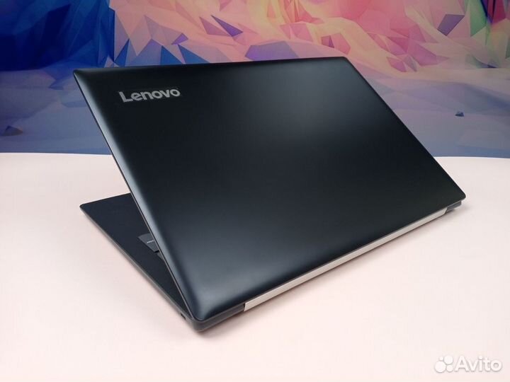 Ноутбук Lenovo i3/8gb/256Gb