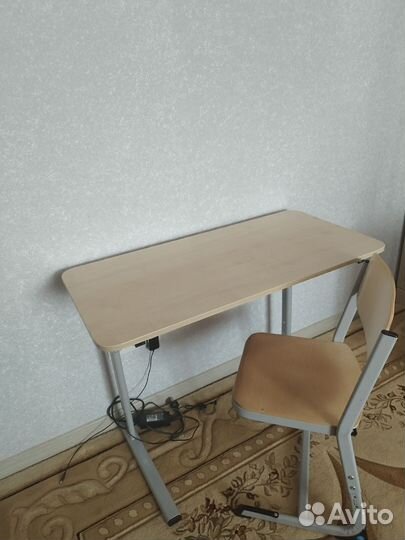 Растущая парта и стул