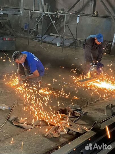 Требуется сварщики и слесари на производство
