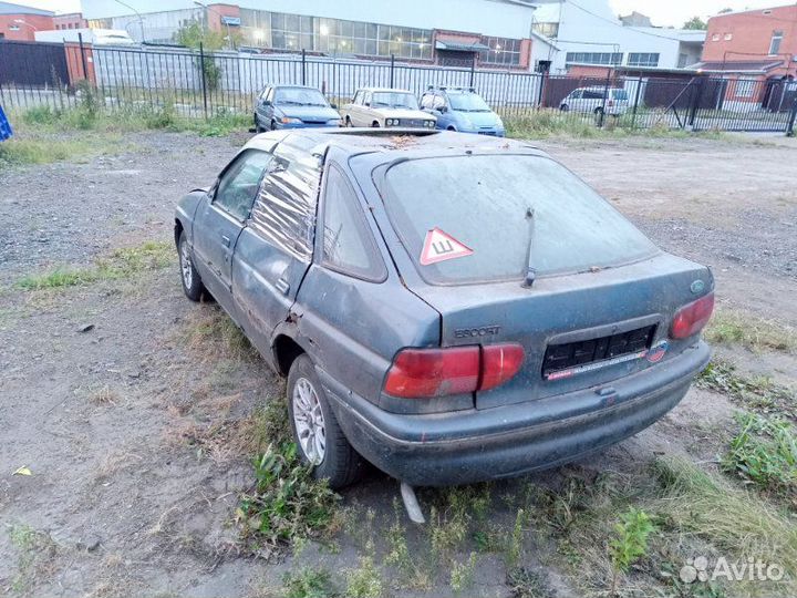 Машина на разбор Ford Escort 1990-2000
