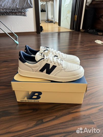 Кроссовки new balance t500 aime leon dore