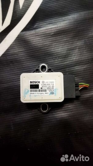 Датчику ускорения Citroen C4 Picasso 9663138180