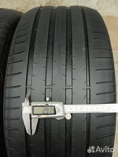 Pirelli Scorpion 255/45 R19 100V