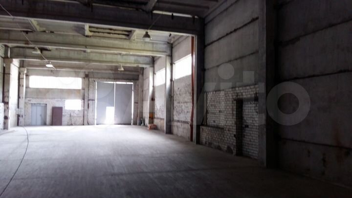 Складское помещение, 407 м²