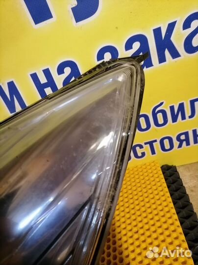 Фара передняя левая Ford Focus 3