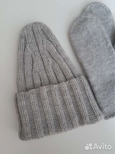 Шапка женская вязаная