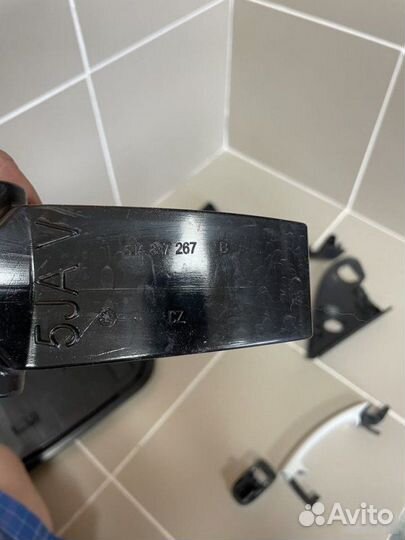 Ручка двери правая Skoda Rapid 2