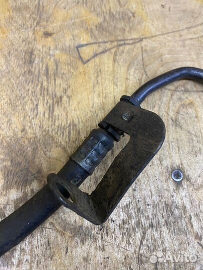 Трубка гур Ford Mondeo II седан NGA 1997