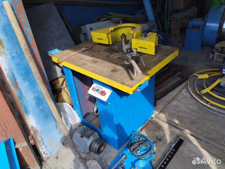 Деревообрабатывающий станок