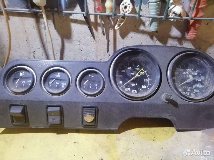 Приборная панель ваз 2106