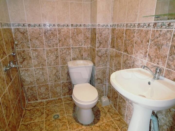 Комната 14 м² в 3-к., 1/5 эт.