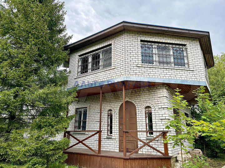 Дом 261,6 м² на участке 16,3 сот.