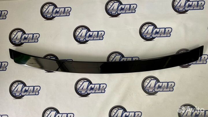 Козырек для BMW F30 / бмв Ф30 черный глянец